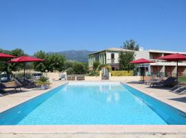 Hôtel Les Jardins, hotel i Lucciana