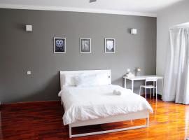 GRAYHAUS Guest House, hotel a Petaling Jaya