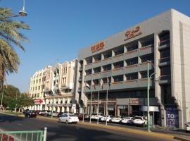 Top Hotel Apartments, hotel v destinaci Al Ajn