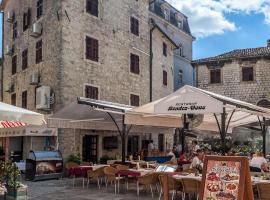 Hotel Rendez Vous, hôtel à Kotor