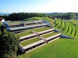 Genusshotel Riegersburg, hotel di Riegersburg