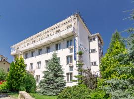 Mariot Medical Center Hotel, hotel u gradu Truskavets