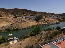 Alojamentos Oasis, hotel em Mértola