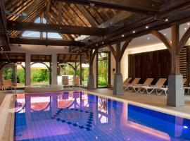 Logis Hotel Le Parc & Spa, Hotel in Saint-Hippolyte