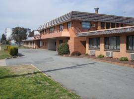 Canberra Lyneham Motor Inn, hotel en Canberra