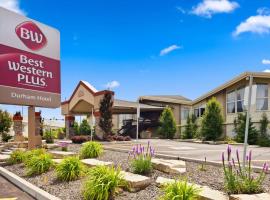 Best Western Plus Durham Hotel & Conference Centre, hotel di Oshawa