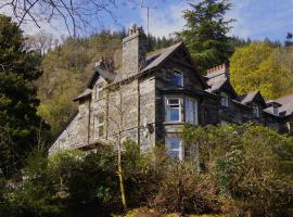 Woodlands Centre, hotel in Betws-y-Coed