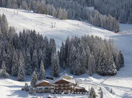 Garni Hotel Rosengarten B&B, hotel sa spa centrom u Selva di Val Gardeni