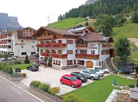 Garnì Tofana, hotel i Corvara in Badia