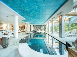 Hotel Alpenrose Wellness: Vattaro'da bir spa oteli