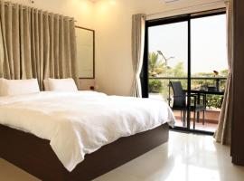 Saburi Apartments Shirdi, hotell i Shirdi