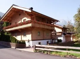 Chalet - Appartements Julitta