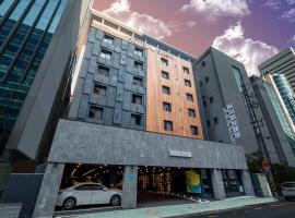 Bcent hotel, hotell i Busan