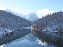 Viesnīca Riessersee Hotel Garmišā-Partenkirhenē