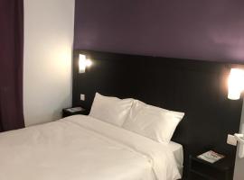 Fasthotel Thionville, hotelli kohteessa Thionville