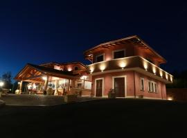 Lauku saimniecība Agriturismo ciociaro " il colle " HOTEL RISTORANTE pilsētā Čeprano