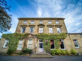 Healds Hall Hotel, hotel in Cleckheaton