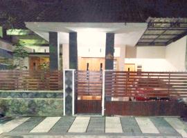 Homestay Syariah Grahadi, hotel u gradu 'Malang'