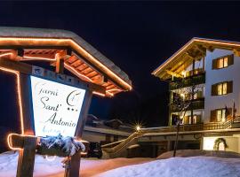 Hotel Garnì Sant'Antonio con Spa, budgethotell i Madonna di Campiglio