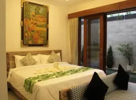 Green Studio Apartment Seminyak