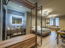 9 stanze - Boutique Rooms, хотел в Tриест