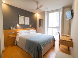 Hotel Zarampallo, hotel em Ourense