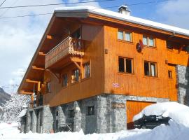 Chalet Vaclav, hotell i Sixt