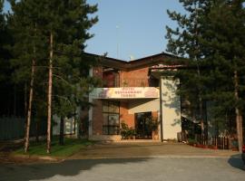 Jack Family Hotel, hotel em Stara Zagora