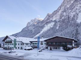 Hotel B&B "Zur Schanz" – hotel w mieście Ebbs