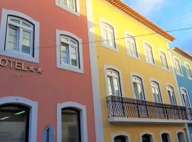 Hotel Zenite, hótel í Angra do Heroísmo