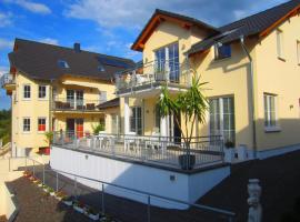 Cochem Ferienwohnung Scheuer, hotel u gradu Kohem