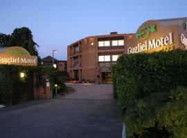 Guglielmotel, ξενοδοχείο σε Brembate