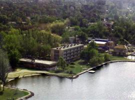 Touring Hotel Agárd, viešbutis mieste Gardonis