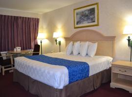 Travelodge by Wyndham Niagara Falls - New York, hotel u gradu 'Niagara Falls'