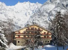 Hotel Croux