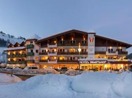 Hotel & Alpin Lodge Der Wastlhof, готель у місті Нідерау