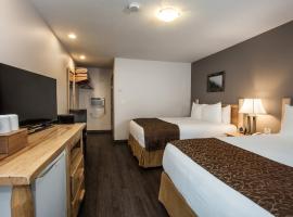 Swiss Chalet Motel, hotel em Revelstoke