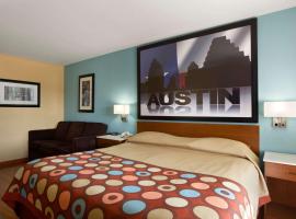 Super 8 by Wyndham Austin Downtown/Capitol Area, hotel en Austin