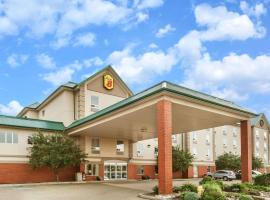 Super 8 by Wyndham Edmonton South, hotel in Edmonton