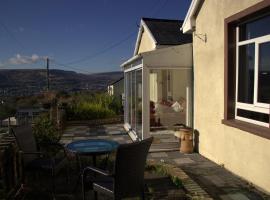 Penybryn Cottages, taman percutian di Aberdare