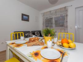 Apartment Dome, hotell i Biograd na Moru