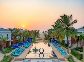 Azaya Beach Resort Goa, hotel v mestu Benaulim