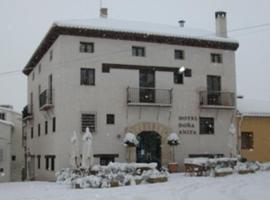 Hotel Restaurante Doña Anita, country house di Requena