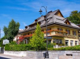 Hotel Haberl, hotelli kohteessa Tarvisio