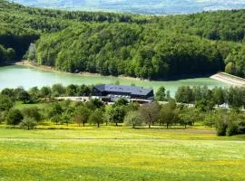 Stausee-Hotel