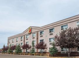 Super 8 by Wyndham Edmonton/West, hotel din Edmonton