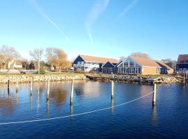 Klintholm Marina Park Cabins, ξενοδοχείο σε Borre