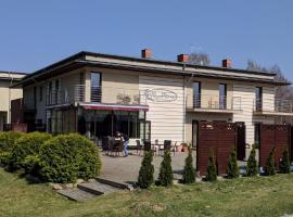 Villa Plena, hotel ob plaži v mestu Ośno Lubuskie