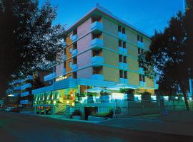 Continental B&B City Hotel, hotelli kohteessa Bibione