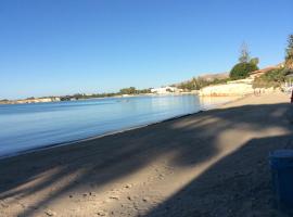 La Spiaggetta Fontane Bianche, viešbutis mieste Fontane Bianche